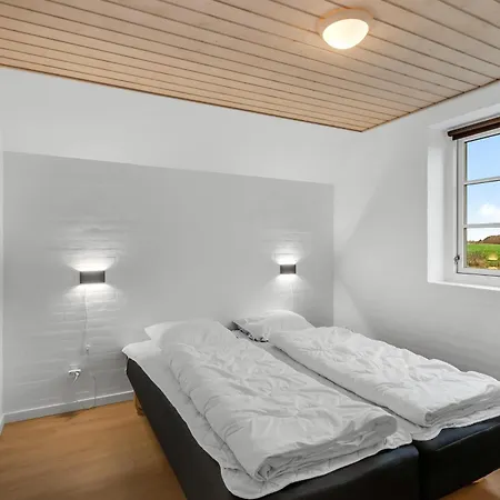 Holiday home Large For 20 People With Large Pool, Hot Tub For 7 People And Activity Room, Ringkobing
