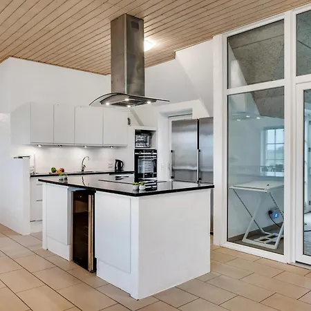Large For 20 People With Large Pool, Hot Tub For 7 People And Activity Room, *